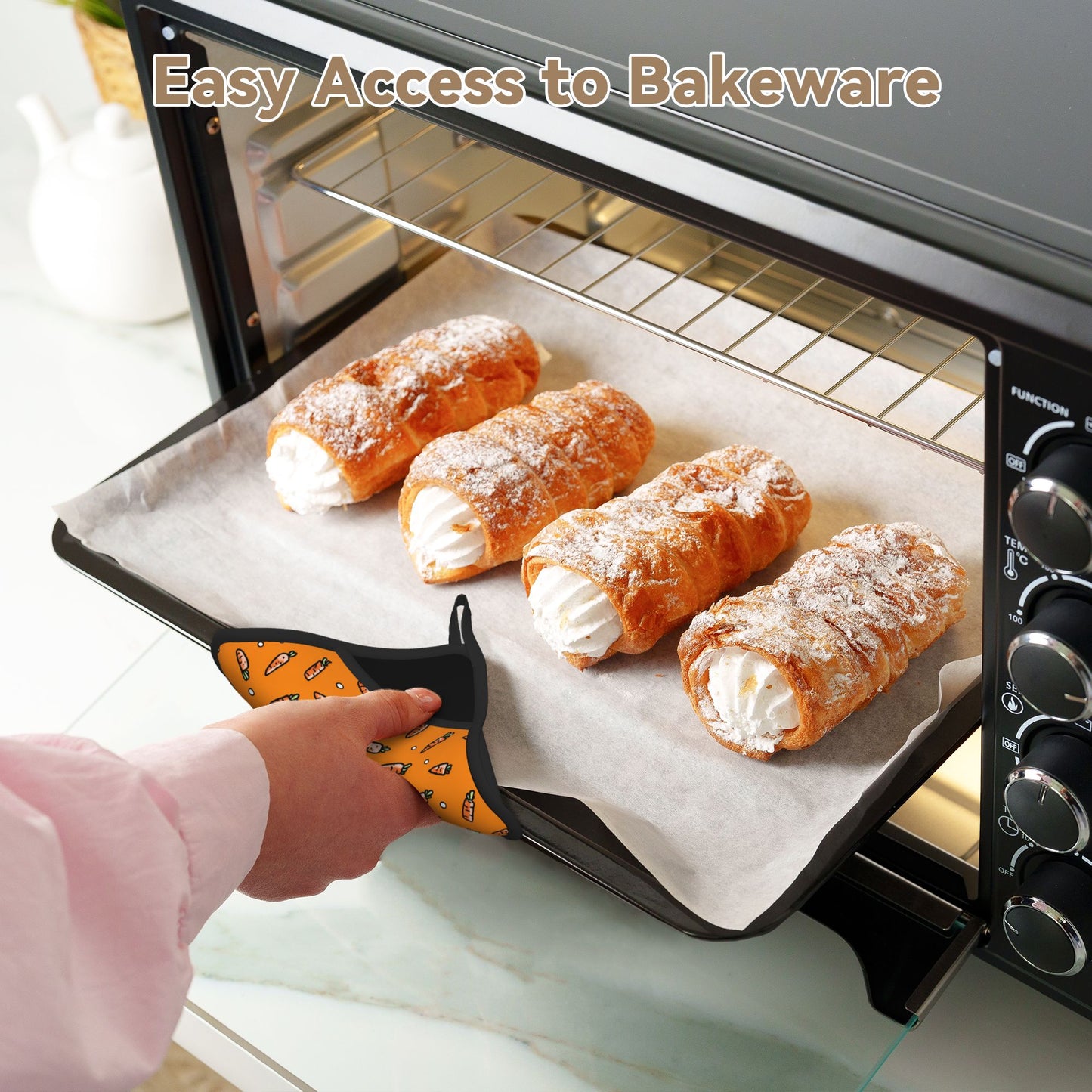 Set of 2 Square Silicone Heat-Resistant Mats 18×18cm – Carrot Design Kitchen Pads